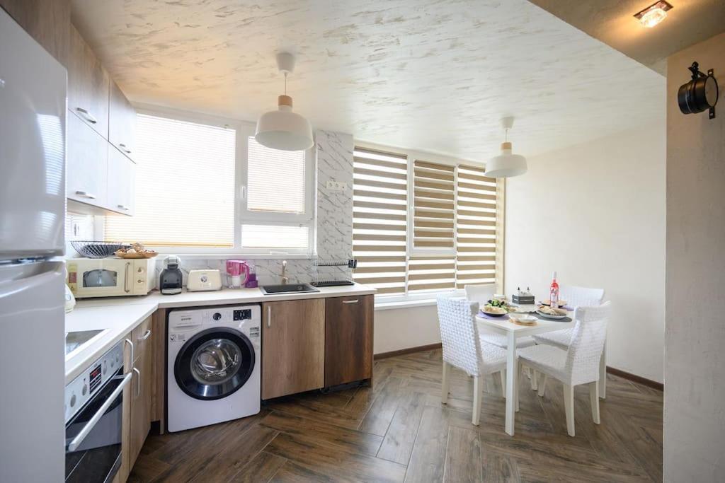 Sunset Luxury Apartment Varna Exteriér fotografie